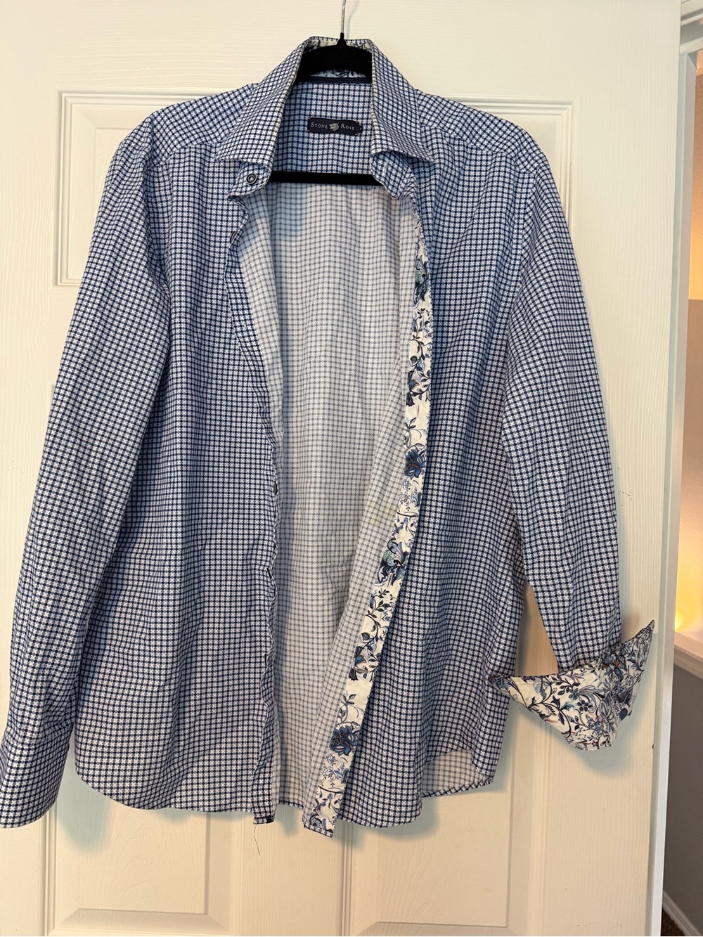Stone Rose Navy and White Micro strip Button-Down Shirt